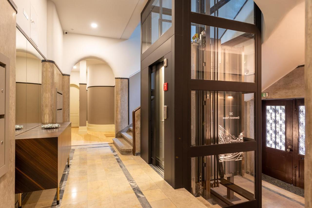 Cc Downtown Palace - G Porto Luaran gambar