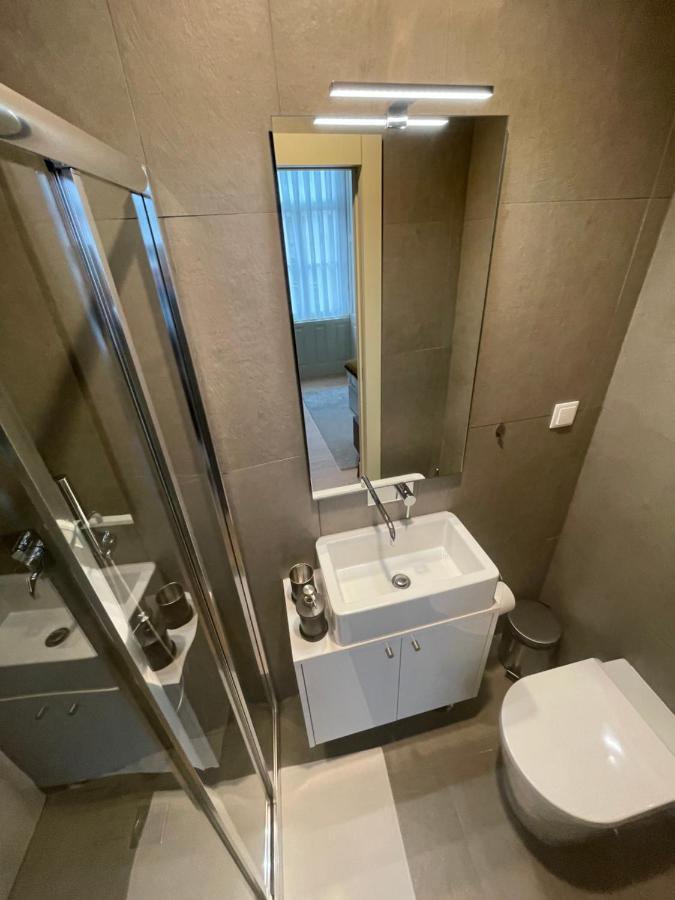Cc Downtown Palace - G Porto Luaran gambar